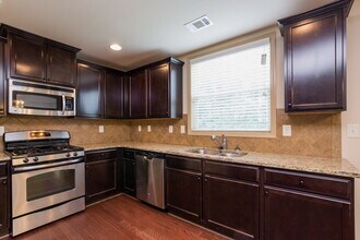 1828 Bridle Rd in Lawrenceville, GA - Building Photo - Building Photo