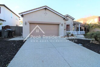 6732 Cherry Ridge Cir in Roseville, CA - Building Photo - Building Photo
