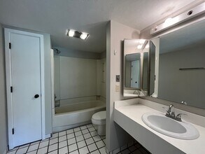 3552 Camelot Dr in Haines City, FL - Building Photo - Building Photo