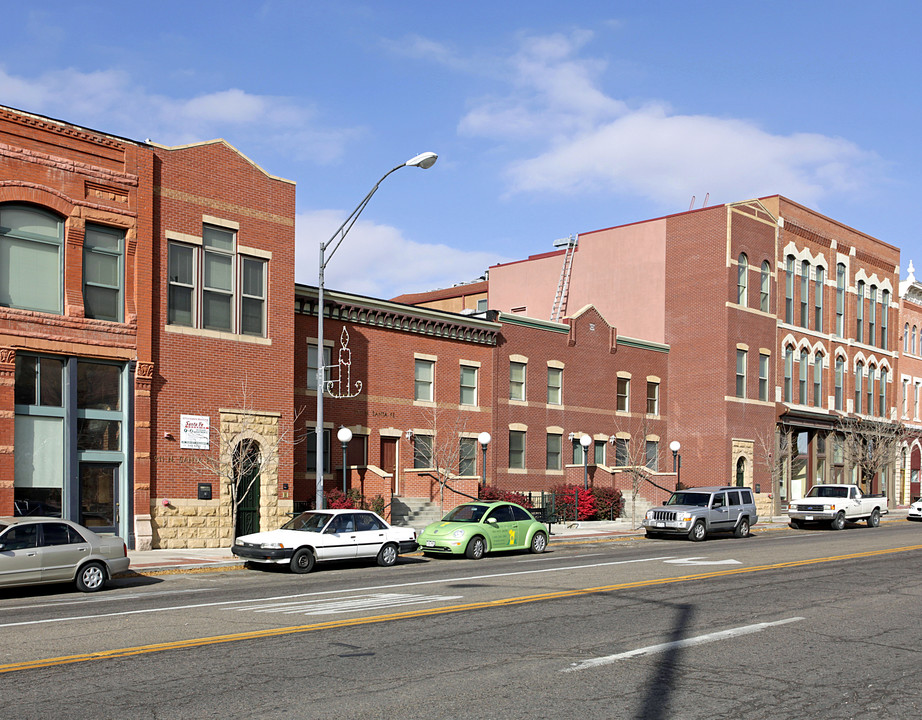 Santa Fe Crossing in Pueblo, CO - Foto de edificio