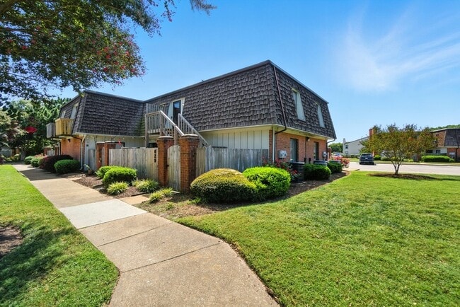 629 Ocean Lakes Dr