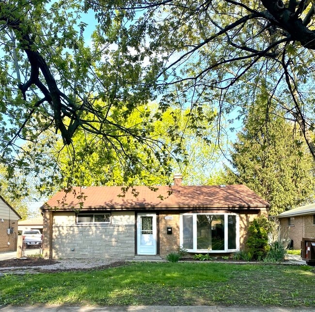property at 17333 Chicago Ave
