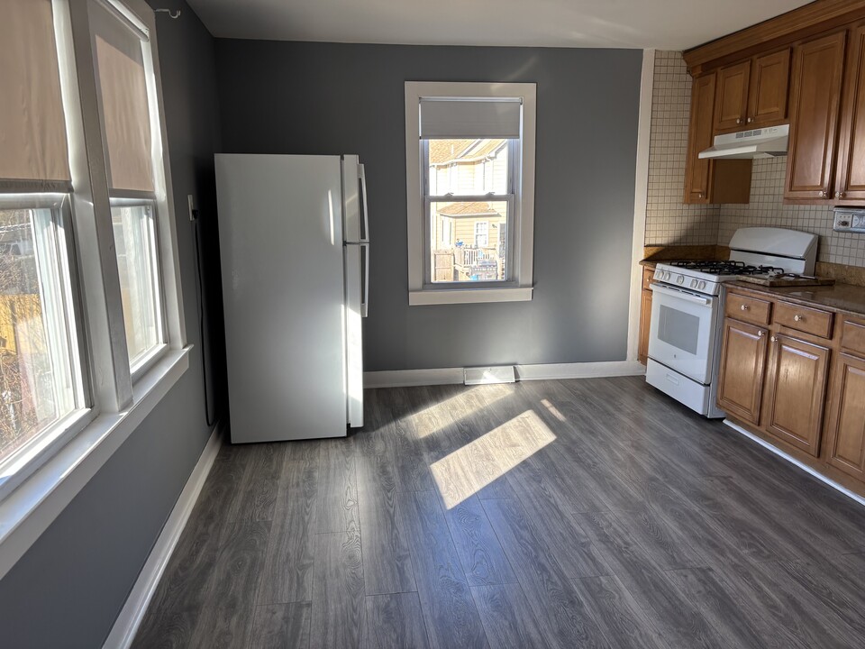 343 Warburton Pl in Long Branch, NJ - Building Photo