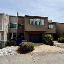 300 Cherry St in Panama City, FL - Building Photo