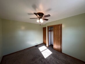 609 Sutherland Ave in Janesville, WI - Building Photo - Building Photo