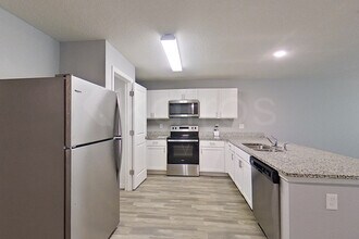 2907 W Camilo Dr, Unit 300-8 in Citrus Springs, FL - Foto de edificio - Building Photo