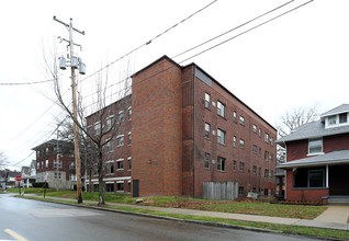 Rosaline Apartments in Akron, OH - Foto de edificio - Building Photo