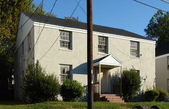 306 Northwood Cir in Durham, NC - Building Photo - Building Photo