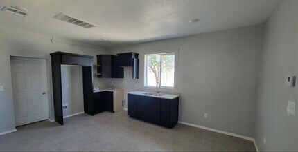 231 Francis St in El Paso, TX - Foto de edificio - Building Photo