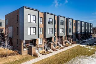 467 Jenkins Av in Lachine, QC - Building Photo