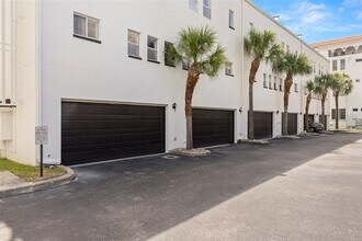 415 S Oregon Ave in Tampa, FL - Foto de edificio - Building Photo