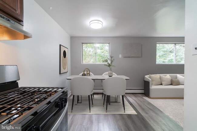 property at 4616 Leiper St