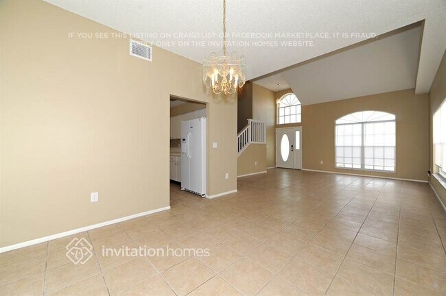 13402 Silvercreek Dr in Riverview, FL - Building Photo - Building Photo