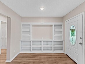 1602 E New Orleans Ave in Tampa, FL - Foto de edificio - Building Photo