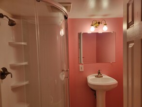 2758 W George Mason Rd, Unit 1 in Falls Church, VA - Building Photo - Building Photo