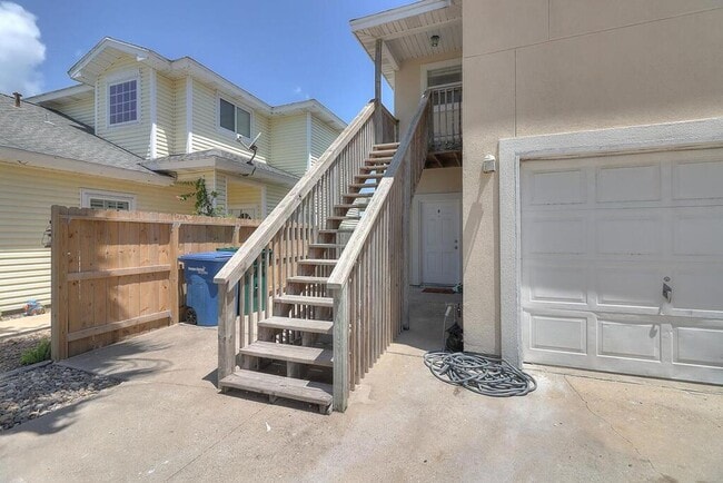 13986 Fortuna Bay Dr