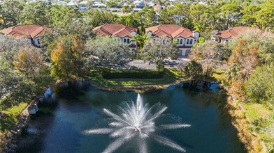 27032 Adriana Cir in Bonita Springs, FL - Foto de edificio - Building Photo