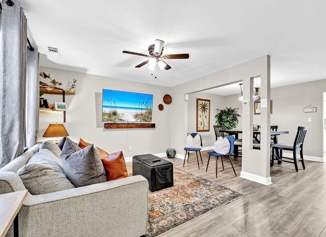 400 Rhonda Kay Ct in Fort Walton Beach, FL - Foto de edificio - Building Photo