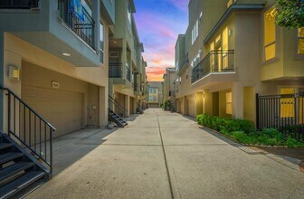 5514 Crooms St in Houston, TX - Building Photo - Building Photo