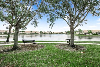 9773 Bowline Dr, Unit Bowline Dr #203 in Royal Palm Beach, FL - Building Photo - Building Photo