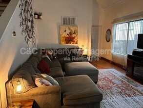 960 Buckskin Terrace in Brentwood, CA - Building Photo - Building Photo