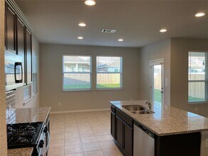 6406 Pleasanton Pkwy in Pflugerville, TX - Building Photo - Building Photo