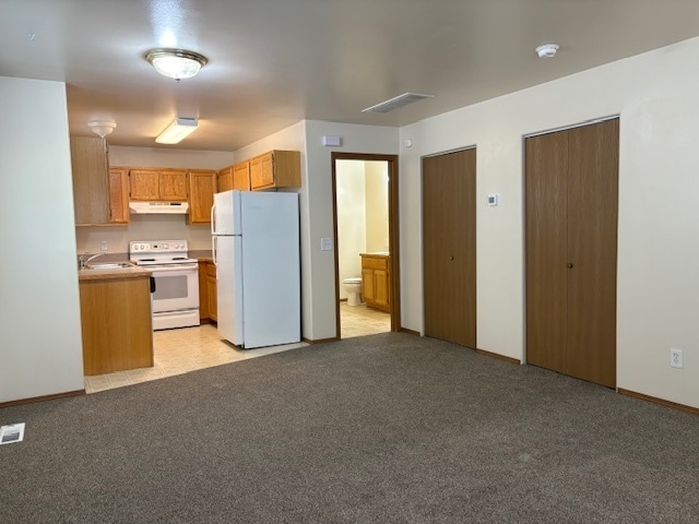 property at 2410 Leo Ave