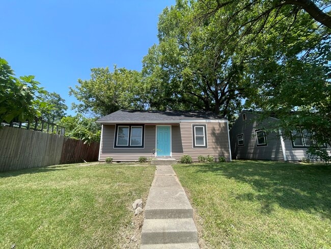 property at 4008 E 30th St