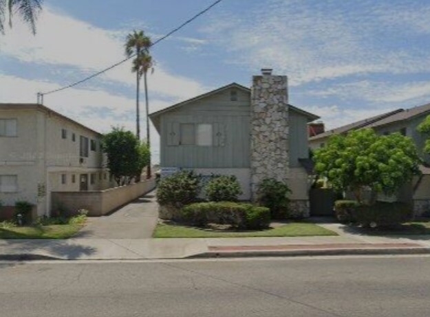 8538 Gallatin in Downey, CA - Building Photo