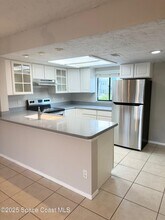 1802 University Ln in Cocoa, FL - Building Photo - Building Photo