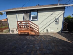 7010 Rudsdale St in Oakland, CA - Building Photo - Building Photo