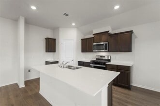 2428 Montgomery St in Sherman, TX - Building Photo - Building Photo