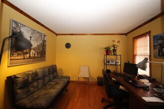 15213 Beverly St in Overland Park, KS - Building Photo - Building Photo