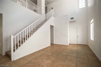 4420 Pacific Crest Ave in Las Vegas, NV - Building Photo - Building Photo