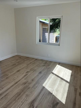 249 W Linden Ave in Burbank, CA - Foto de edificio - Building Photo