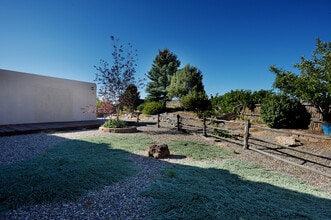 14 Duende Rd in Santa Fe, NM - Building Photo - Building Photo