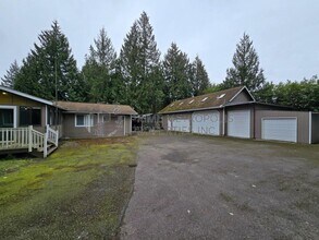 12925 158th Ave SE in Renton, WA - Building Photo - Building Photo