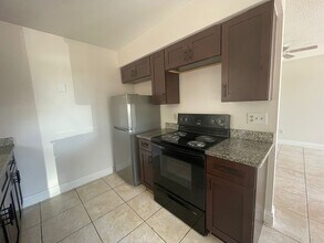 3519 Benito Juarez Cir in Apopka, FL - Foto de edificio - Building Photo