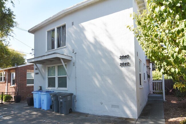 2644 Acton St in Berkeley, CA - Building Photo - Building Photo