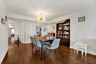 1440 N Lake Shore Dr in Chicago, IL - Building Photo - Building Photo