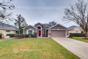 219 Chestnut Creek Dr in Apopka, FL - Building Photo