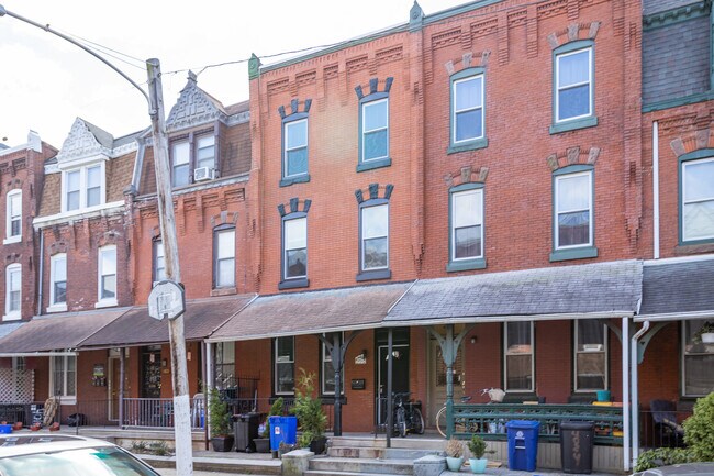 4022 Green St in Philadelphia, PA - Foto de edificio - Building Photo