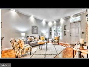 1209 S Ellwood Ave in Baltimore, MD - Building Photo - Building Photo