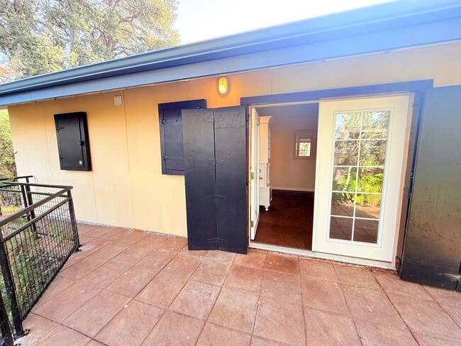 property at 92-8703-8703 Tiki Ln