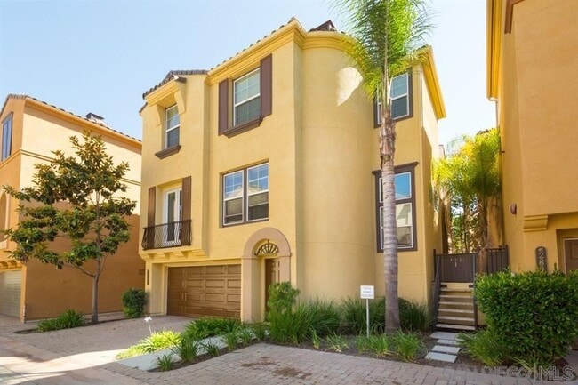 property at 2892 Villas Way