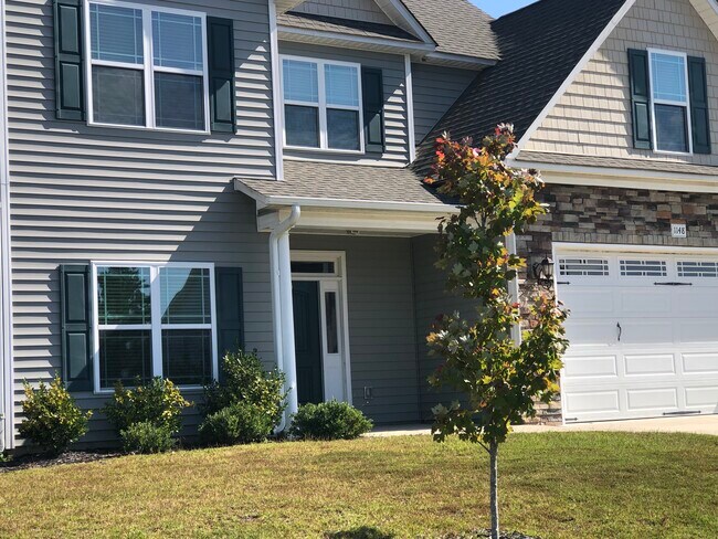 1148 Yellowwood Dr in Aberdeen, NC - Building Photo - Building Photo