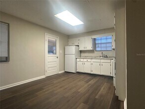 110 S 1st St in Lake Wales, FL - Building Photo - Building Photo