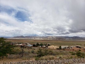 1003 Tower Butte Rd in Page, AZ - Building Photo