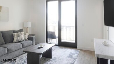 1007 S Mint St in Charlotte, NC - Building Photo - Building Photo