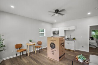 789 Main St in Macon, GA - Building Photo - Building Photo